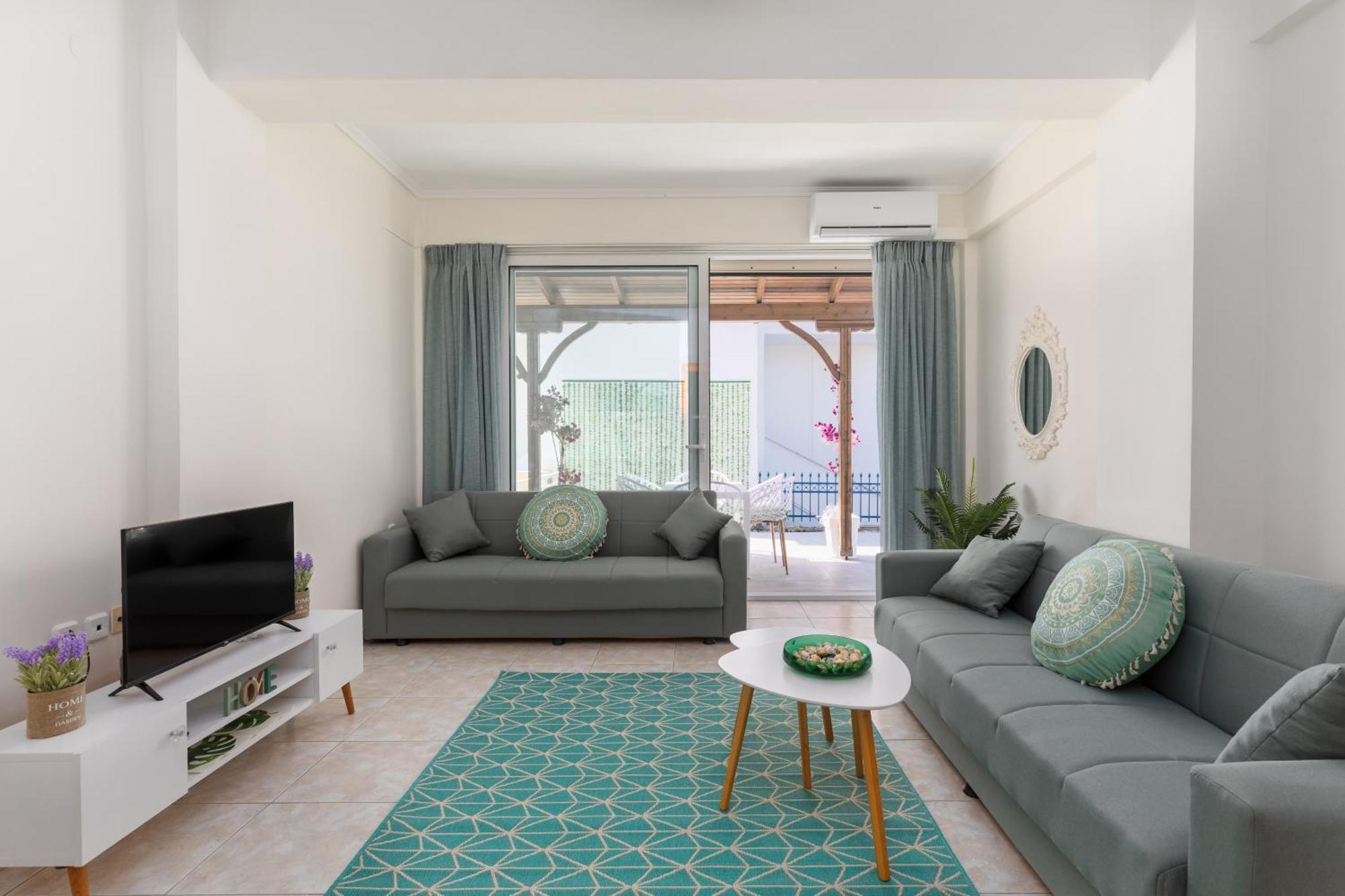 Alexandra'S Maisonette. 帕拉利亚狄奥尼索 外观 照片