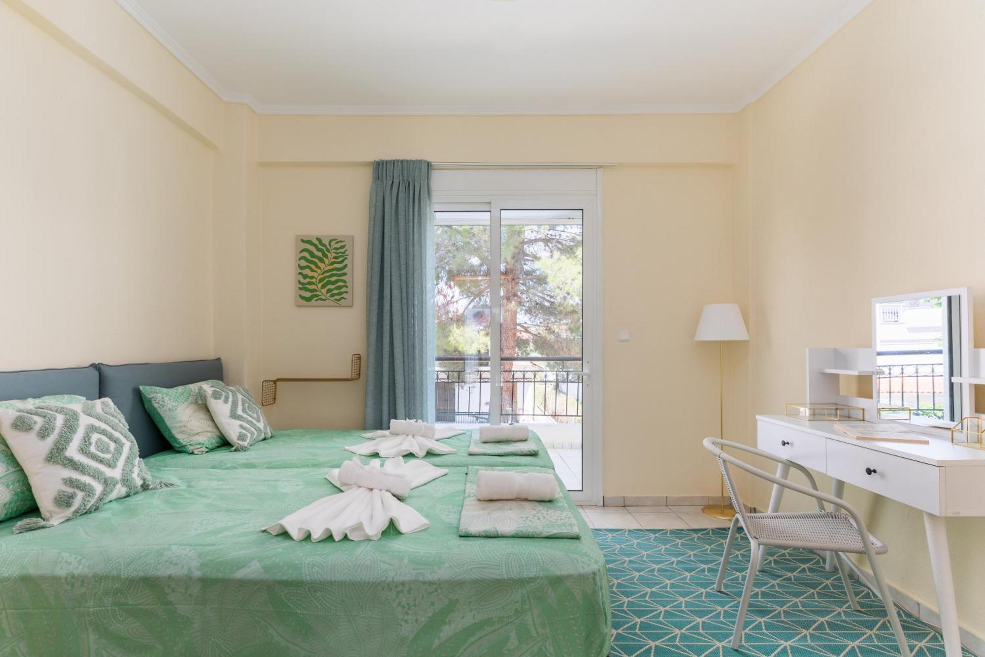 Alexandra'S Maisonette. 帕拉利亚狄奥尼索 外观 照片